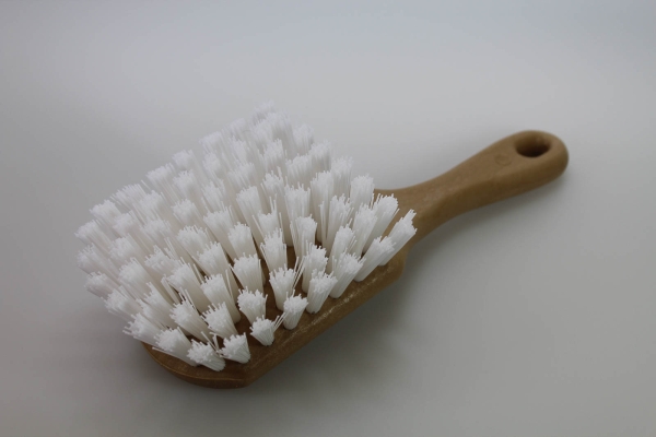 Universal-Handscheuerbürste KK mit Stiel / Nylon hart